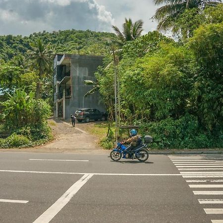 Cozy Loftbed Netflx Wi-Fi Ligao Natl Rd With Parking Rm 304 2F Apartment Exterior photo
