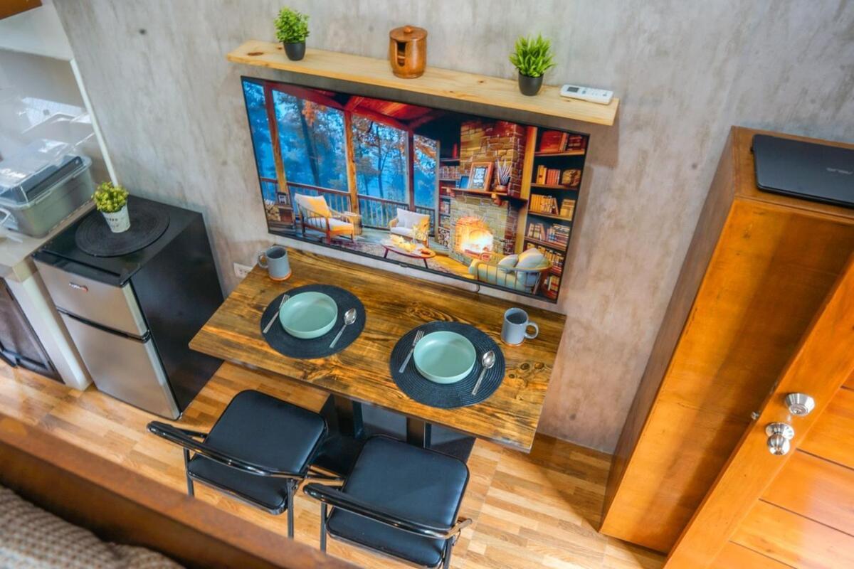 Cozy Loftbed Netflx Wi-Fi Ligao Natl Rd With Parking Rm 304 2F Apartment Exterior photo